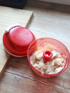 oignon et ail coupés finement