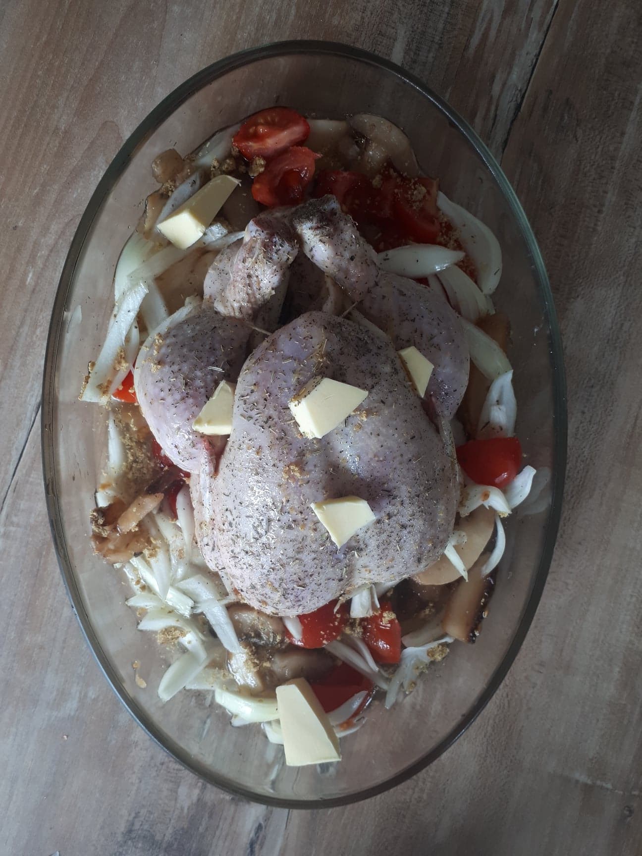 poulet rôti pas encore cuit